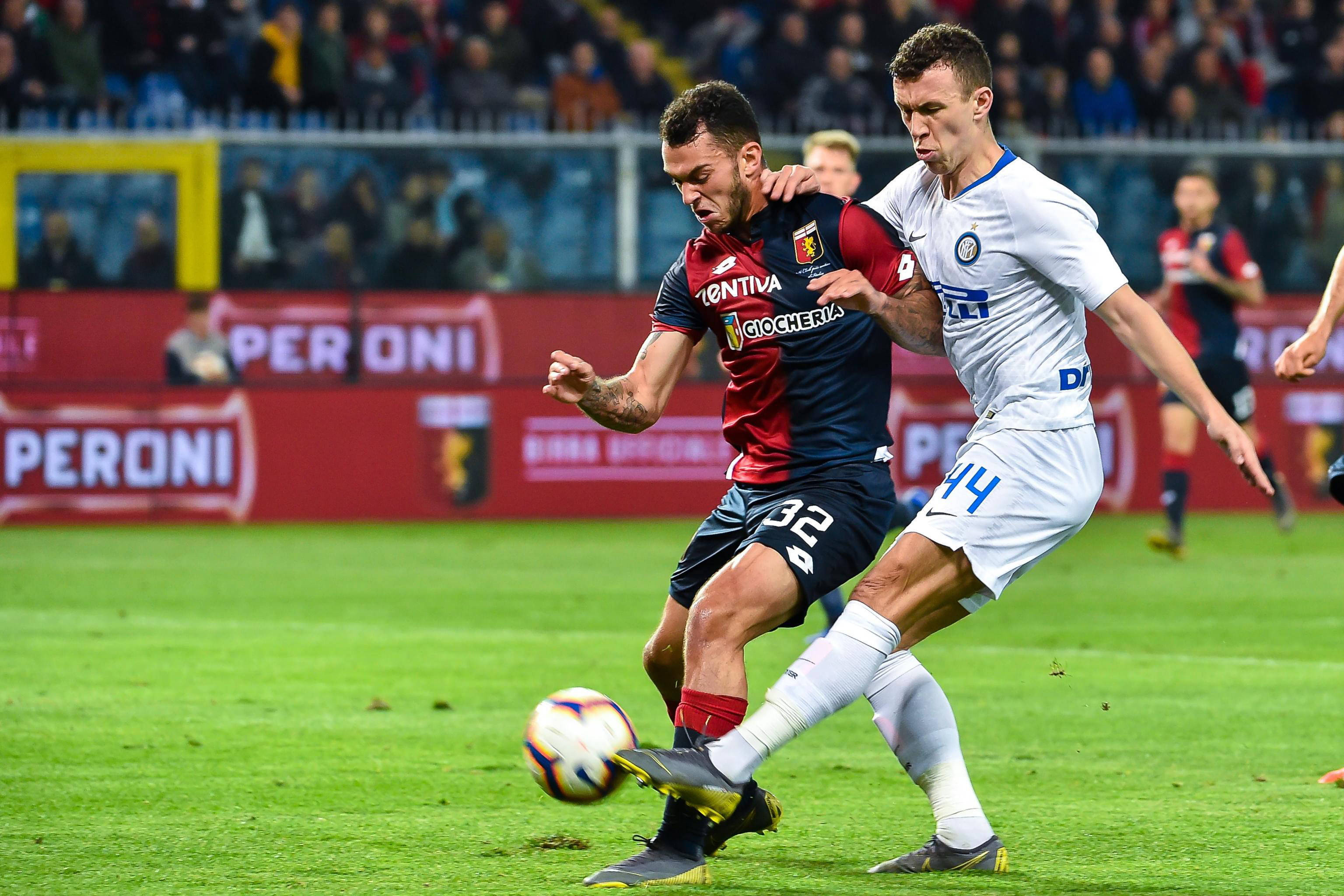 crown sports-包含冲刺阶段意大利杯传出新动向，萨克拉门托国王状态回暖，管理层表态——引发热议，轮换策略成焦点的词条-crown sports